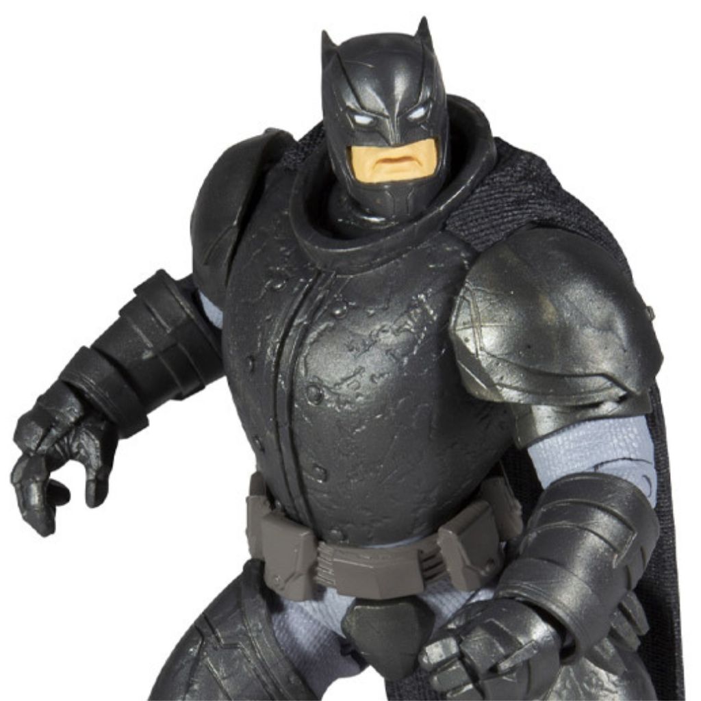 DC Multiverse Batman The Dark Knight Returns Armored Batman Figure