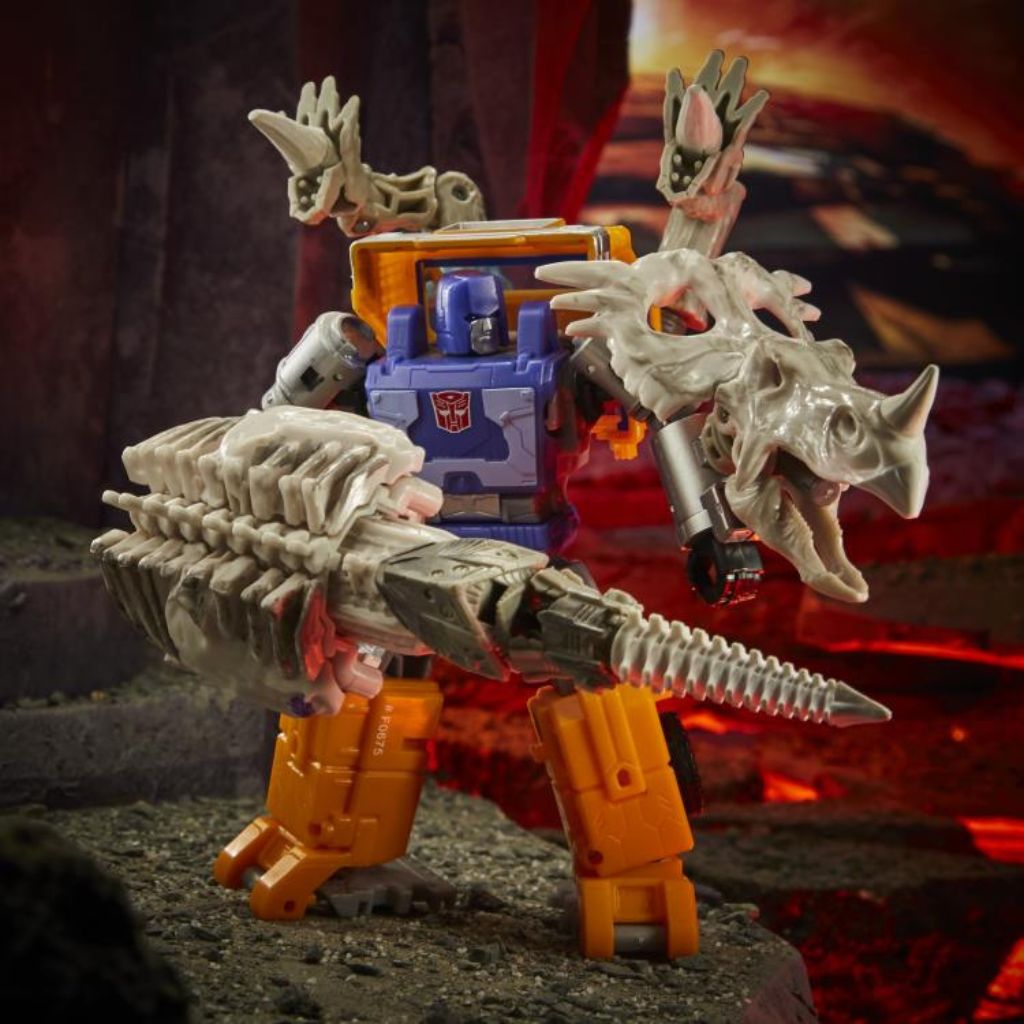 Transformers Kingdom War for Cybertron Deluxe Ractonite Figure