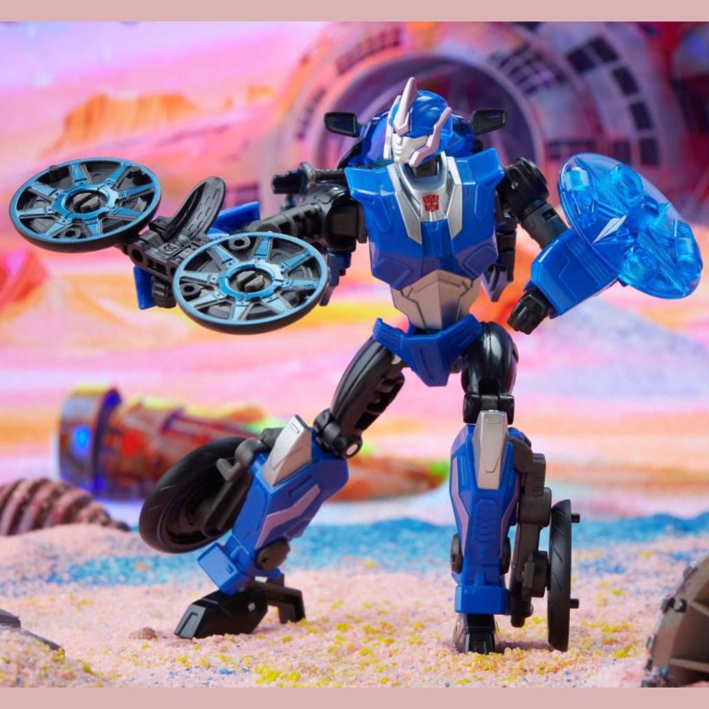 Transformers Legacy Deluxe Arcee Action Figure